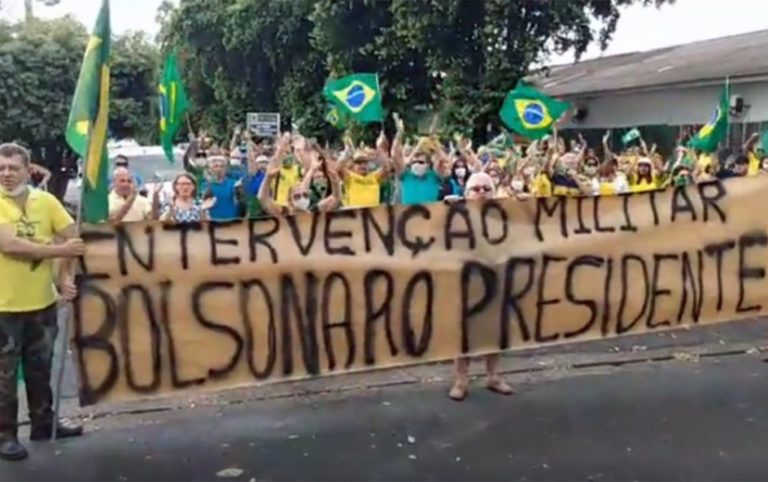 Terceira via é arquiteta do caos que jogou parte dos brasileiros no colo do bolsonarismo